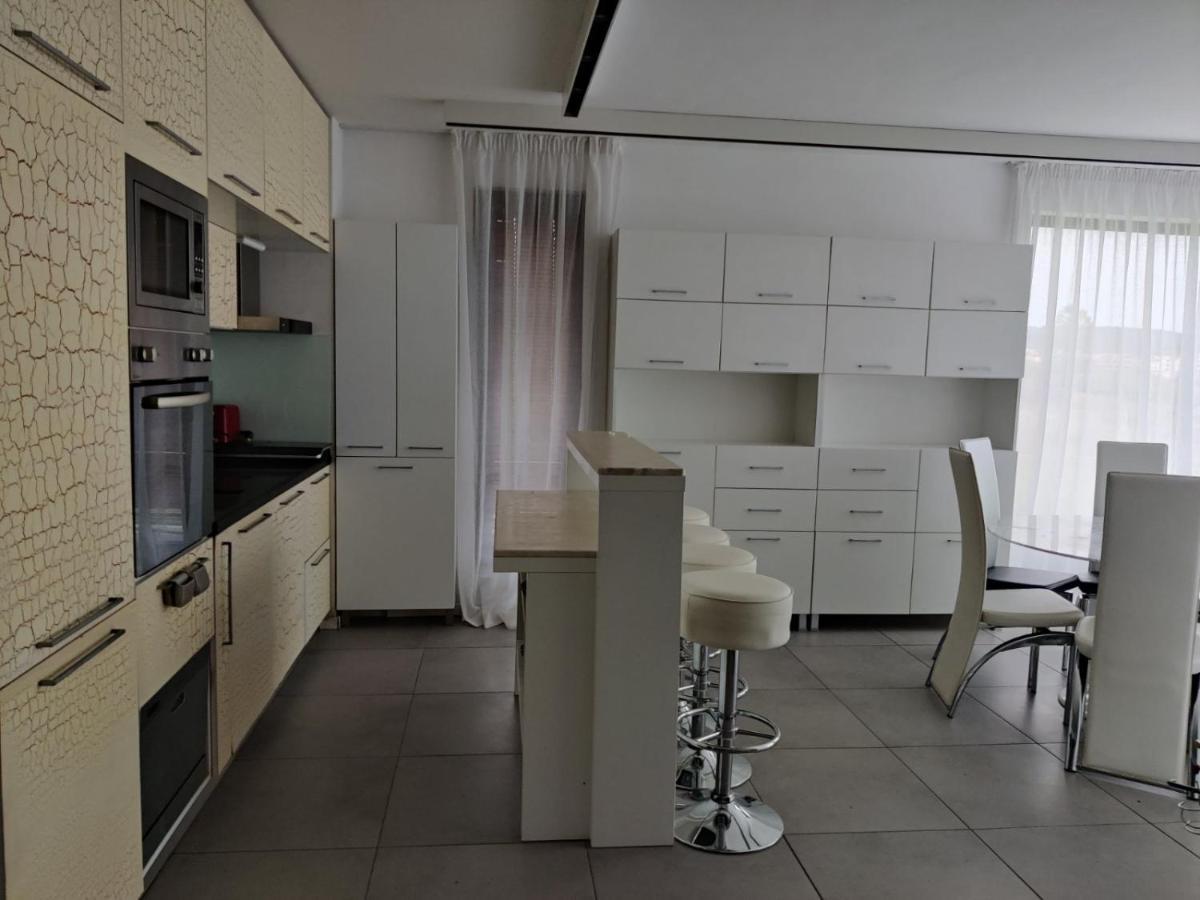 Gitea Sand Lilies Apartments Sozopol Exterior foto